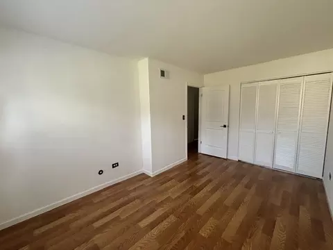 Bedroom - 1242 Oboe Ct, Wheeling, IL 60090 photo 3 of 7