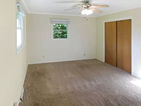 Bedroom - 12544 Chuckanut Dr, Roscoe, IL 61073 photo 5 of 5