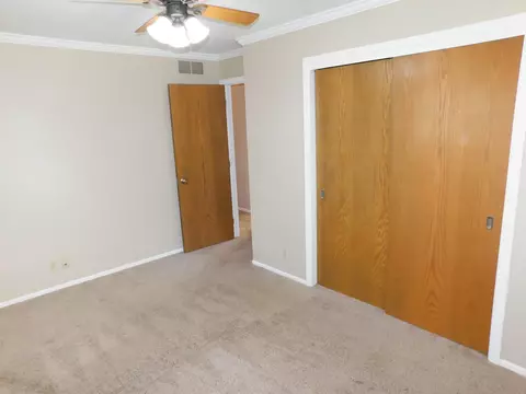 Bedroom - 12544 Chuckanut Dr, Roscoe, IL 61073 photo 3 of 5