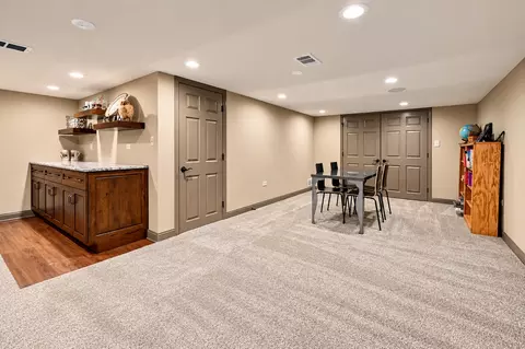 Other - 137 Circle Ridge Dr, Burr Ridge, IL 60527 photo 12 of 15