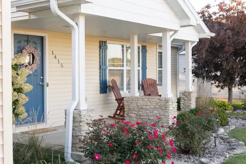 Exterior - 1415 Indian Trl, Kankakee, IL 60901 photo 4 of 8