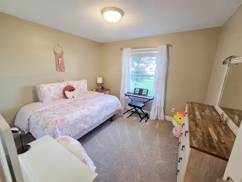 Bedroom - 1415 Indian Trl, Kankakee, IL 60901 photo 3 of 8
