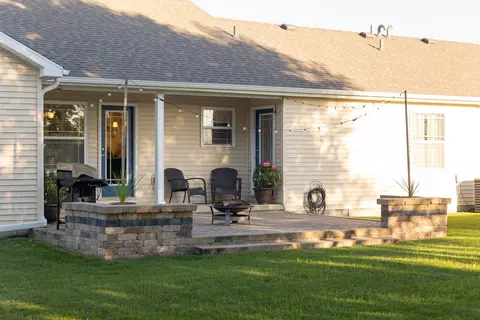 Exterior - 1415 Indian Trl, Kankakee, IL 60901 photo 8 of 8