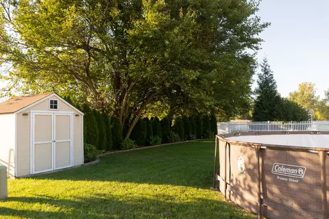 Exterior - 1415 Indian Trl, Kankakee, IL 60901 photo 5 of 8