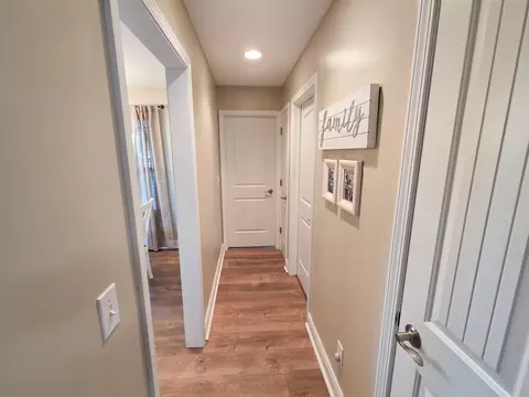 Entry Way - 1415 Indian Trl, Kankakee, IL 60901 photo 2 of 2