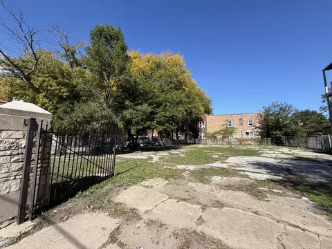 966 E 79th St, Chicago, IL 60619 photo 1
