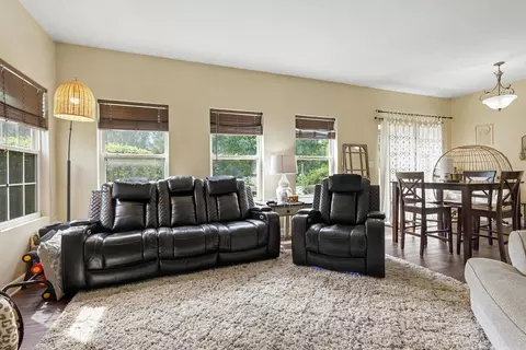 Living - 2404 Cactus Ct #4, Plainfield, IL 60586 photo 1 of 3