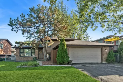 8959 W 169th Pl, Orland Hills, IL 60477