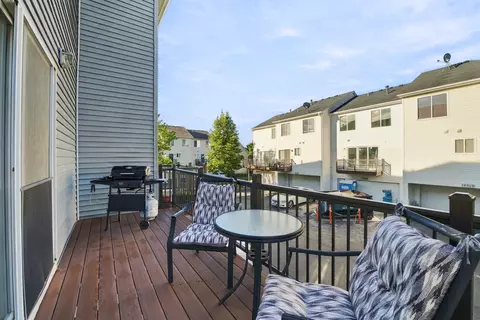 Exterior - 14518 Samuel Adams Dr, Plainfield, IL 60544 photo 3 of 8