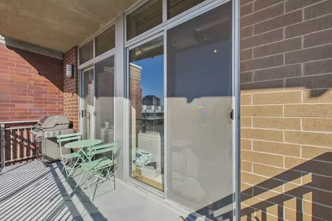 Exterior - 111 S Morgan St #501, Chicago, IL 60607 photo 3 of 3