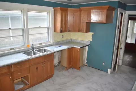 Kitchen - 1841 2nd St, Moline, IL 61265 photo 1 of 1