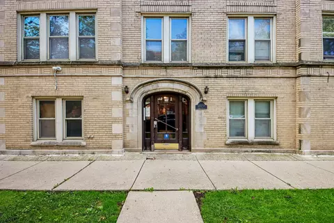 3257 W Olive Ave #3, Chicago, IL 60659