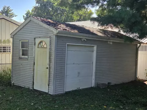 112 S Main St, Payson, IL 62360 photo 5