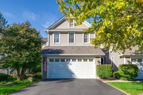 222 E Church St #222, Libertyville, IL 60048