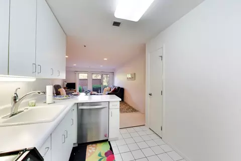 Kitchen - Undisclosed, Deerfield, IL 60015 photo 3 of 3