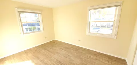 Bedroom - 1307 Fall Ct, Wheeling, IL 60090 photo 2 of 2