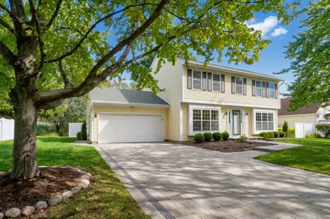 Exterior - 6405 Plainview Rd, Gurnee, IL 60031 photo 2 of 9