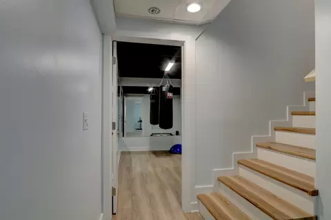 Entry Way - 6405 Plainview Rd, Gurnee, IL 60031 photo 3 of 3