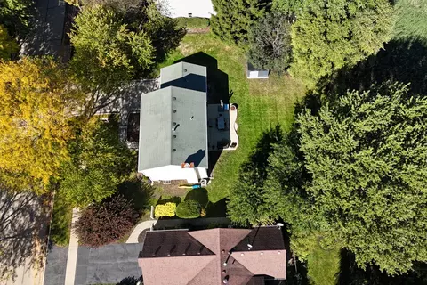 View/Area - 6405 Plainview Rd, Gurnee, IL 60031 photo 6 of 7