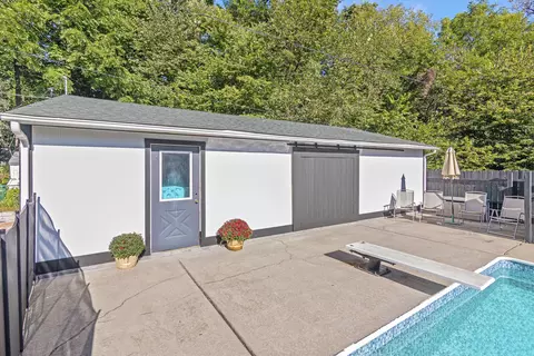 Exterior - 555 Old Mill Rd, Plano, IL 60545 photo 8 of 14