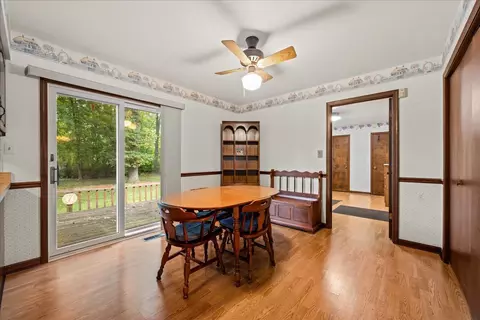 Dining - 1300 Woodland Dr, Aurora, IL 60505 photo 3 of 4