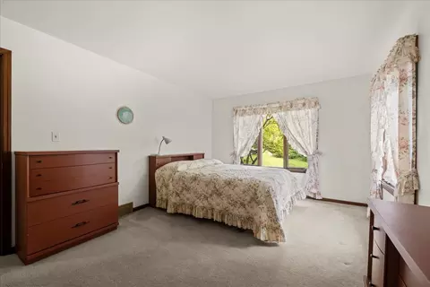 Bedroom - 1300 Woodland Dr, Aurora, IL 60505 photo 2 of 2