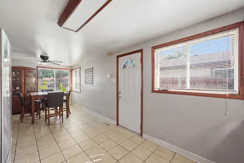 Entry Way - Undisclosed, Robbins, IL 60472 photo 1 of 1
