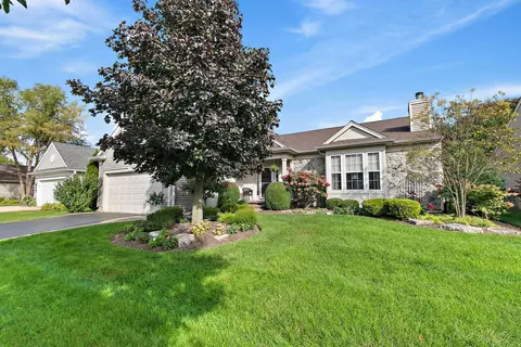 13038 Farm Hill Dr, Huntley, IL 60142