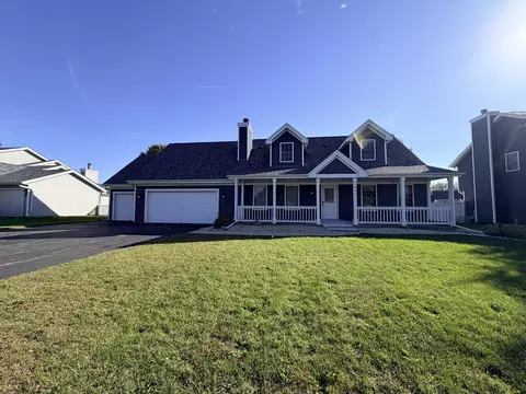 4833 Zenith Pkwy, Machesney Park, IL 61115