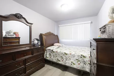 Bedroom - 6909 S Ada St, Chicago, IL 60636 photo 1 of 7
