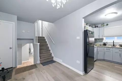 Entry Way - 6909 S Ada St, Chicago, IL 60636 photo 1 of 3