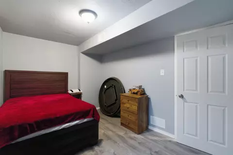 Bedroom - 6909 S Ada St, Chicago, IL 60636 photo 5 of 7