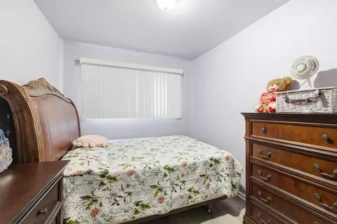 Bedroom - 6909 S Ada St, Chicago, IL 60636 photo 2 of 7