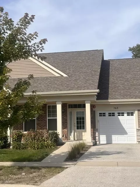 763 Verandah Dr #763, Hanover Park, IL 60133