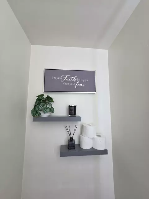 Bath - 1436 N Harlem Ave #E, River Forest, IL 60305 photo 1 of 3