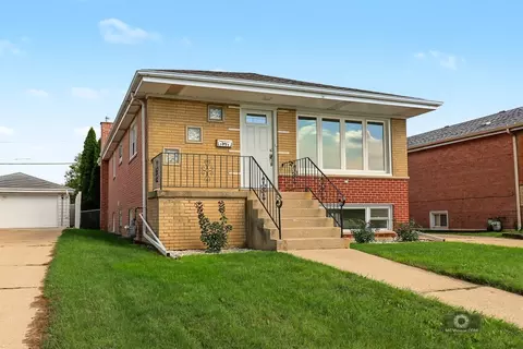 7925 Natchez Ave, Burbank, IL 60459