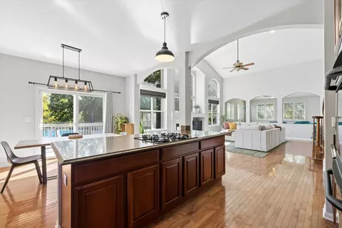 Kitchen - Undisclosed, Hoffman Estates, IL 60192 photo 1 of 3