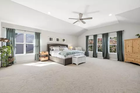 Bedroom - Undisclosed, Hoffman Estates, IL 60192 photo 4 of 4