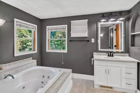Bath - 3708 Mill Rd, Cherry Valley, IL 61016 photo 2 of 6