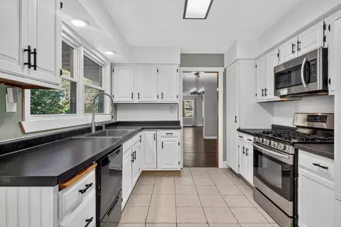 Kitchen - 3708 Mill Rd, Cherry Valley, IL 61016 photo 4 of 4