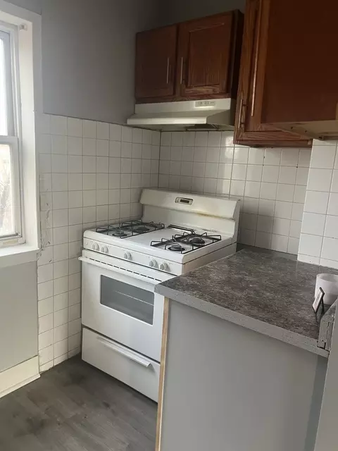 Kitchen - 15704 Willard Ave, Harvey, IL 60426 photo 7 of 7