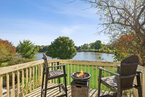 Exterior - 1451 Elder Dr, Aurora, IL 60506 photo 2 of 4