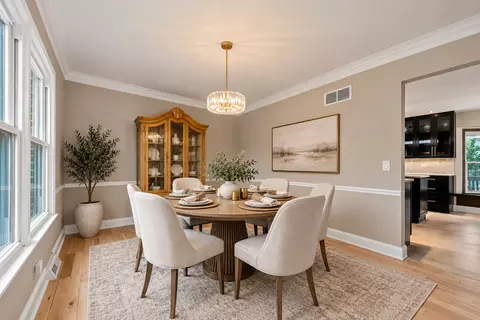 Dining - 1221 W Sable Dr, Addison, IL 60101 photo 3 of 3