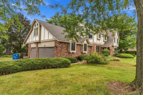 Exterior - 1221 W Sable Dr, Addison, IL 60101 photo 9 of 22