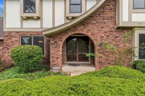 Exterior - 1221 W Sable Dr, Addison, IL 60101 photo 18 of 22