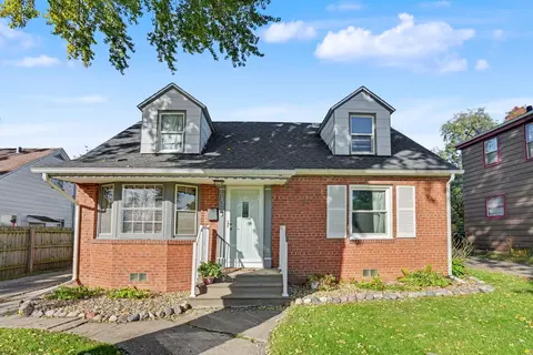 2342 24 12 St, Rock Island, IL 61201