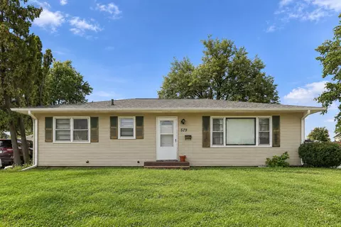 579 31st Ave, East Moline, IL 61244