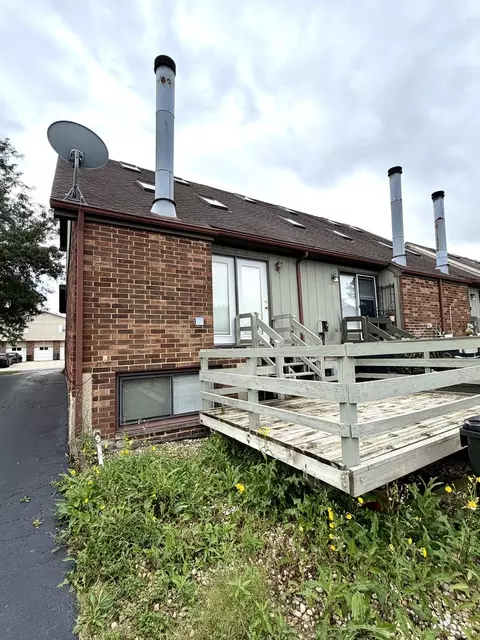 Other - 658 Rosner Dr, Roselle, IL 60172 photo 5 of 5