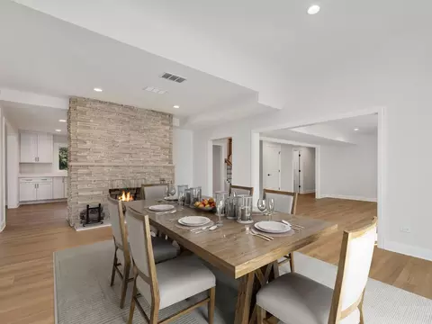 Dining - 605 Polo Dr, Wheaton, IL 60187 photo 1 of 4