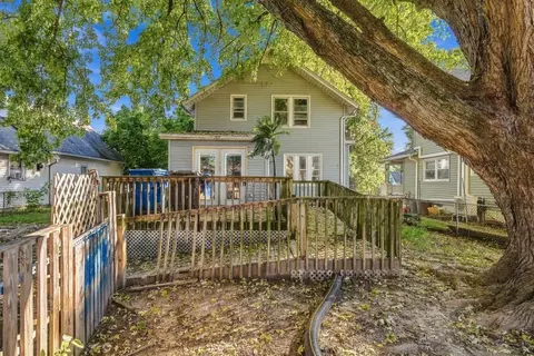 Exterior - 2819 9th Ave, Moline, IL 61265 photo 9 of 9